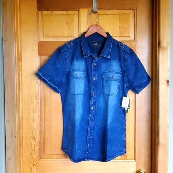 Airwalk Stretch Sz. M Cloud Blue Jean Short Sleeve Full Button Down Blouse Shirt - Picture 1 of 10